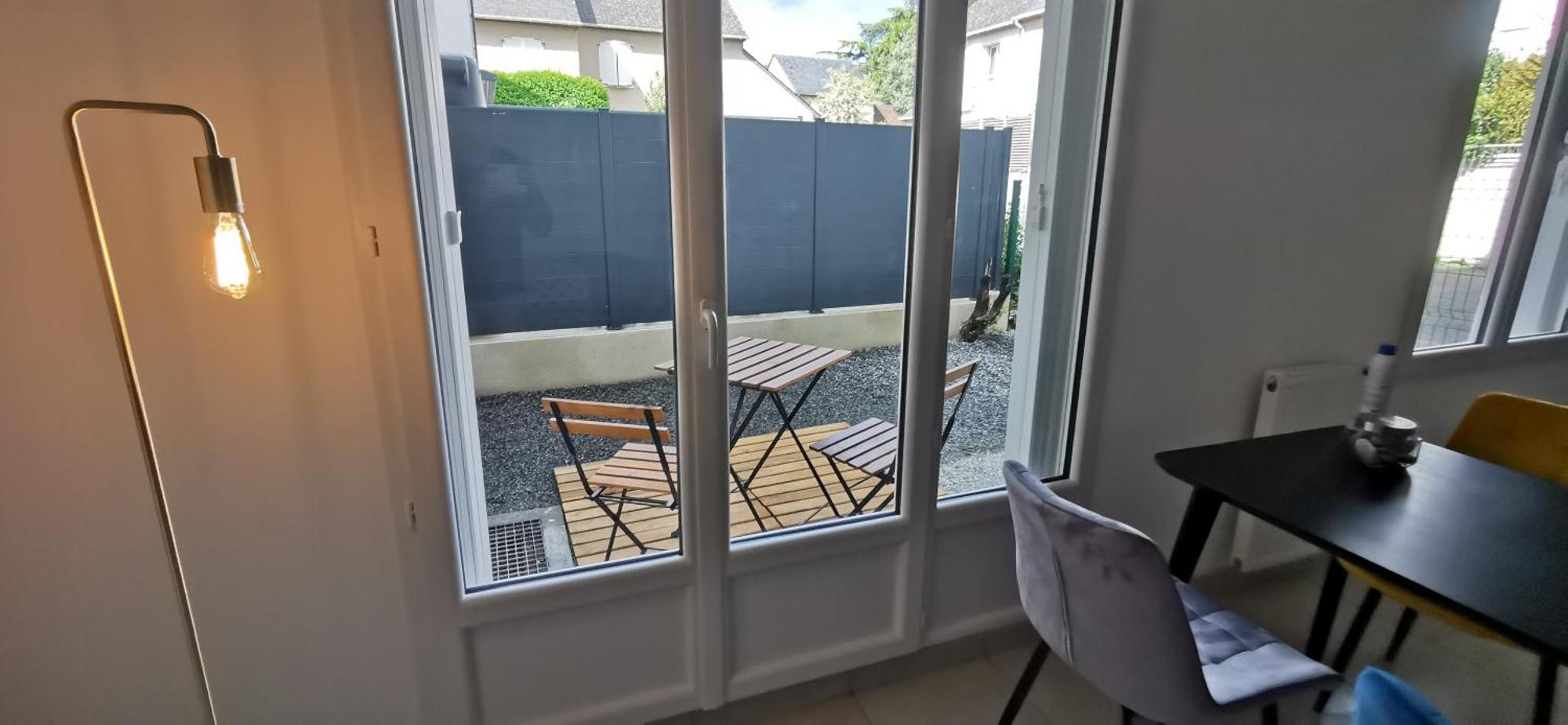Le Patio Tram Paridis Apartment Nantes Luaran gambar